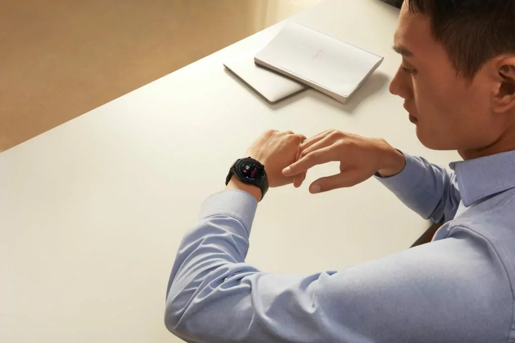 Amazfit GTR 2 Sports Edition worn by a man on his left wrist